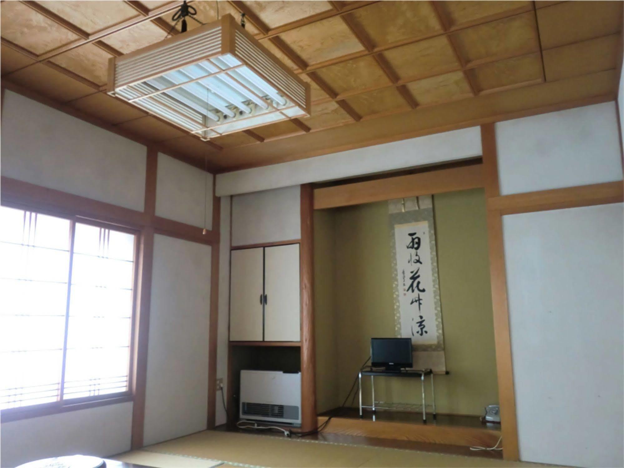 Hotel Onsen Minshuku Sakaeya Shizukuishi Exteriér fotografie